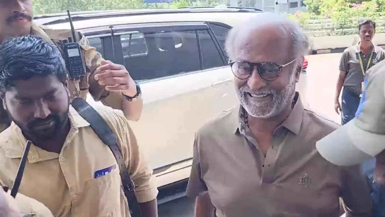 Rajinikanth Flies To Kochi To Film His Next Project Thalaivar 170