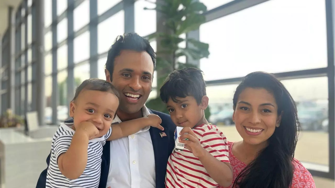 'Dream Nanny Job': Vivek Ramaswamy Offers a Lucrative Rs 80 Lakh Salary Package!