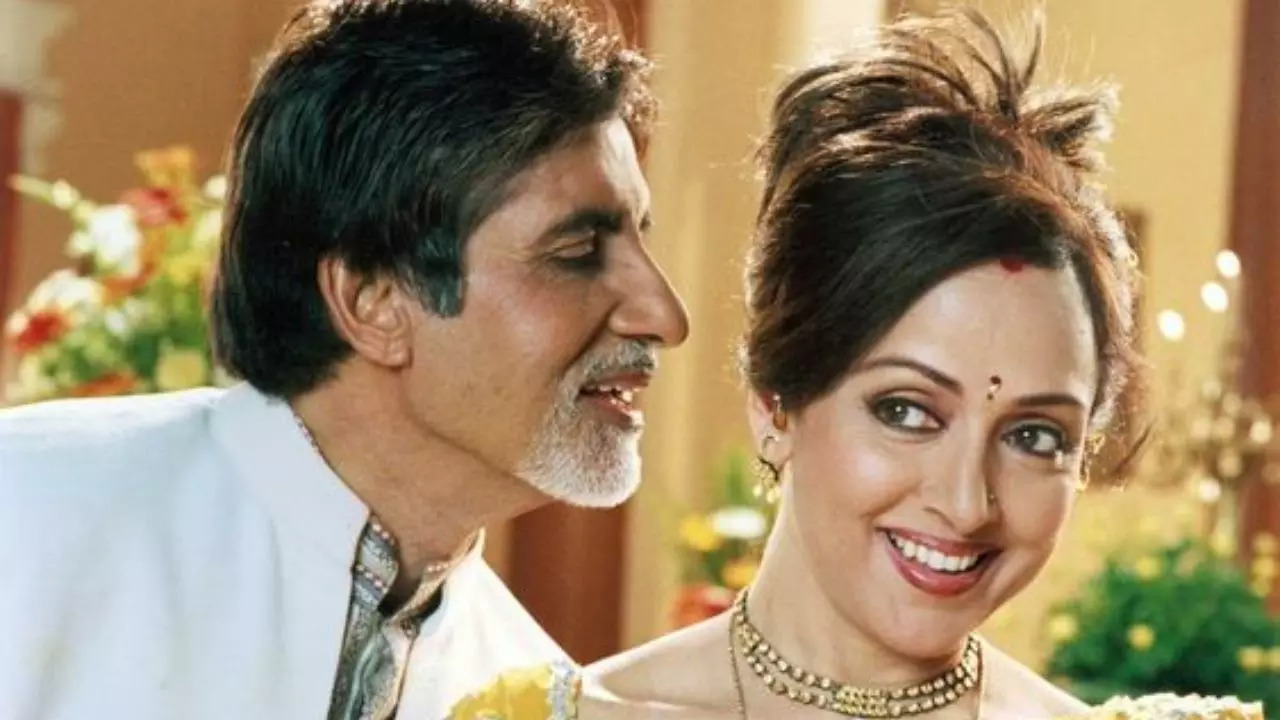 Amitabh Bachchan And Hema Malini’s Most Influential Film Baghban Turns