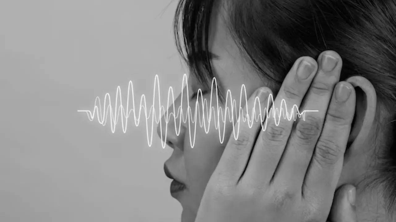 Why Is My Ear Ringing? Audiologists Explain - Parade