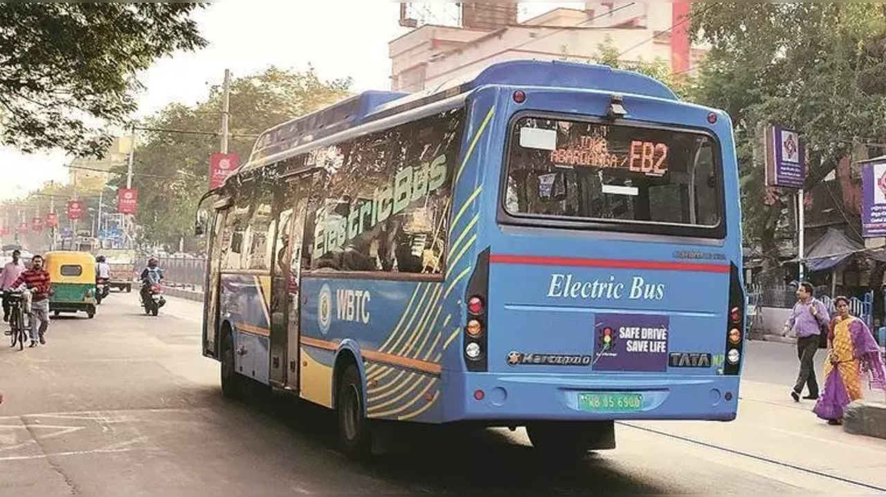 Electric bus in Kolkata