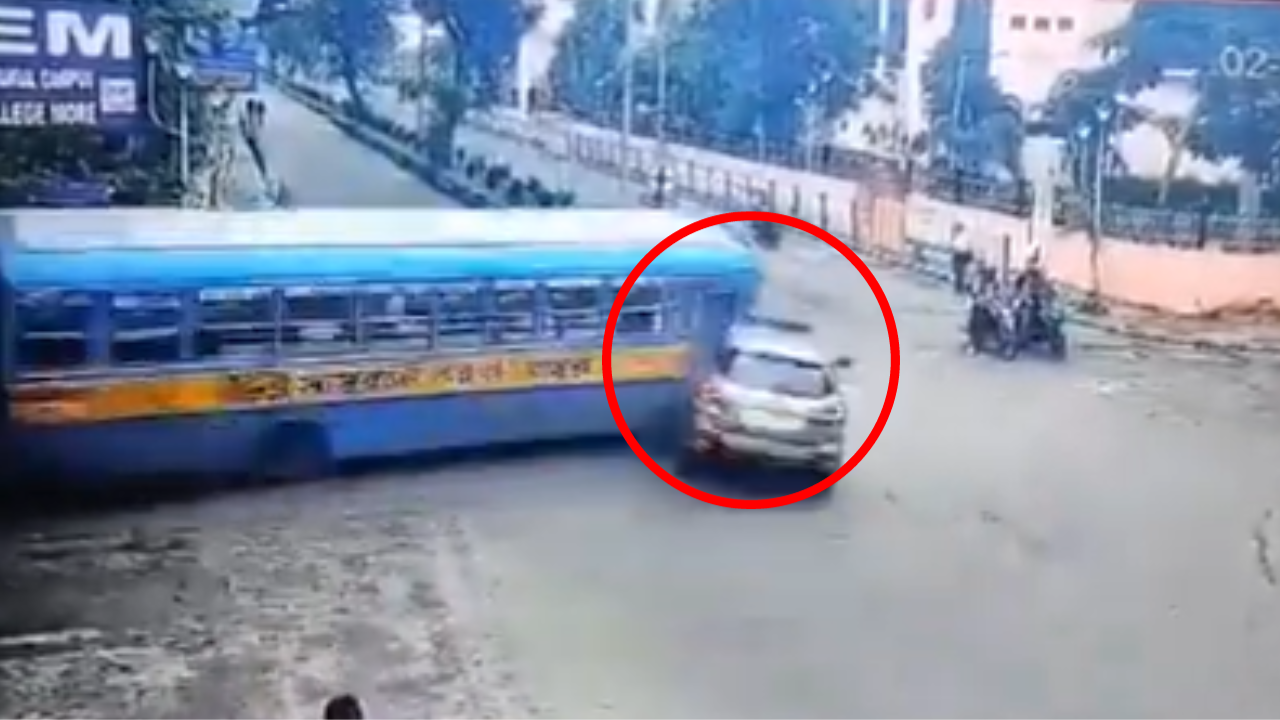 Kolkata Accident