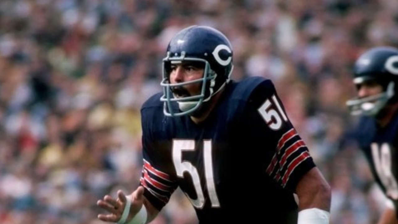 Dick Butkus, Pro Football Hall of Famer, dies at 80