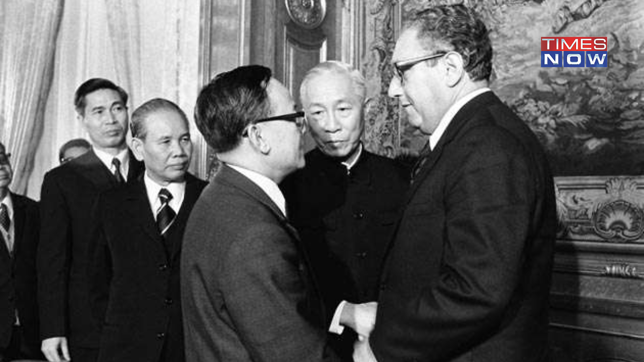 'Total Fiasco': When Henry Kissinger and Vietnam's Le Duc Tho Won The ...