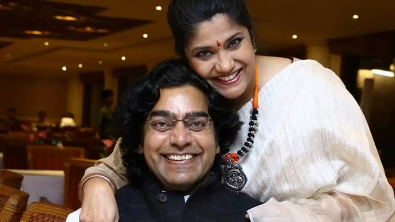 Renuka Shahane on falling in love with Ashutosh Rana