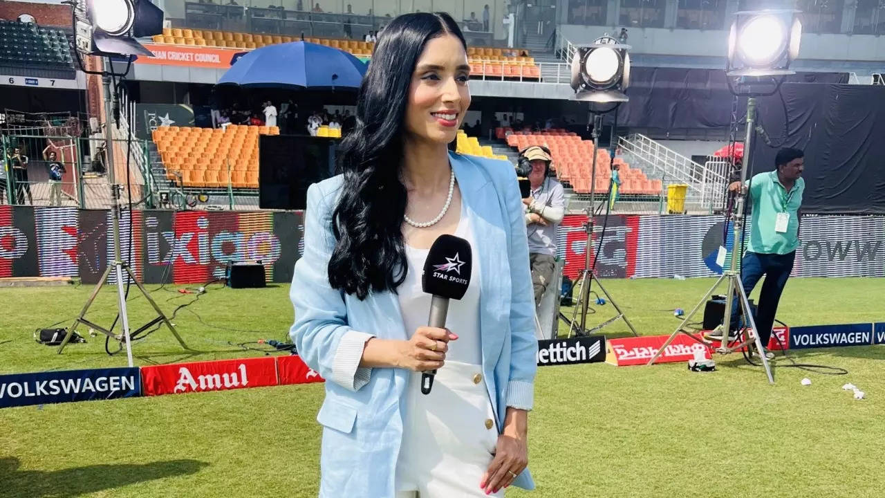 Zainab Abbas Controversy - ICC Addresses Pakistan Presenter's Departure from India Amidst 2023 Cricket World Cup