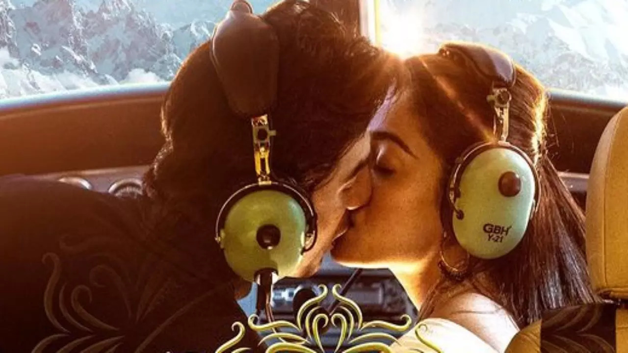 Hua Main Out! Ranbir Kapoor, Rashmika Mandanna's Chemistry In FIRST Song From Animal Is Electrifying