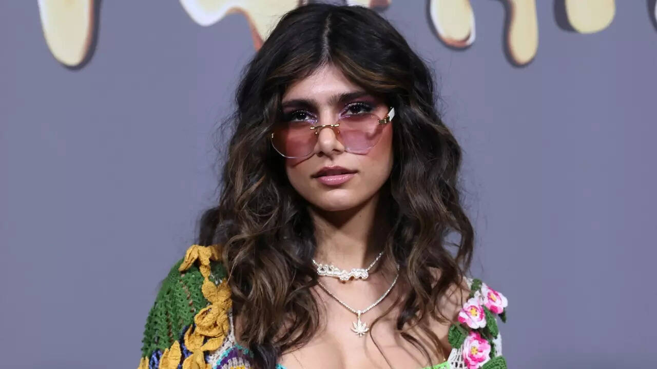 Mia khalifa to zara larsson hollywood celebs who have shown support to