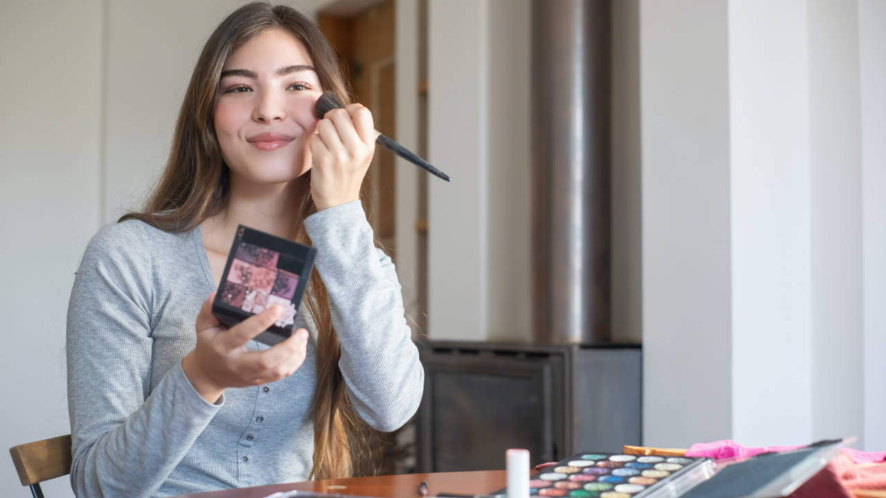 Aesthetic Dermatologist shares 5 things one should do to protect their face from makeup on a daily basis. Pic Credit: Pexels