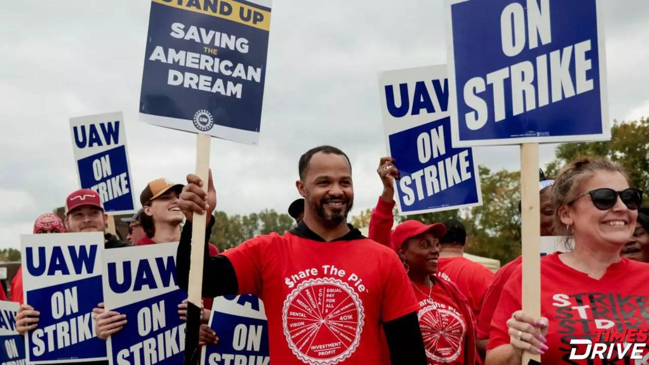 Canadian Auto Union Reaches Accord With GM, Ending Brief Strike