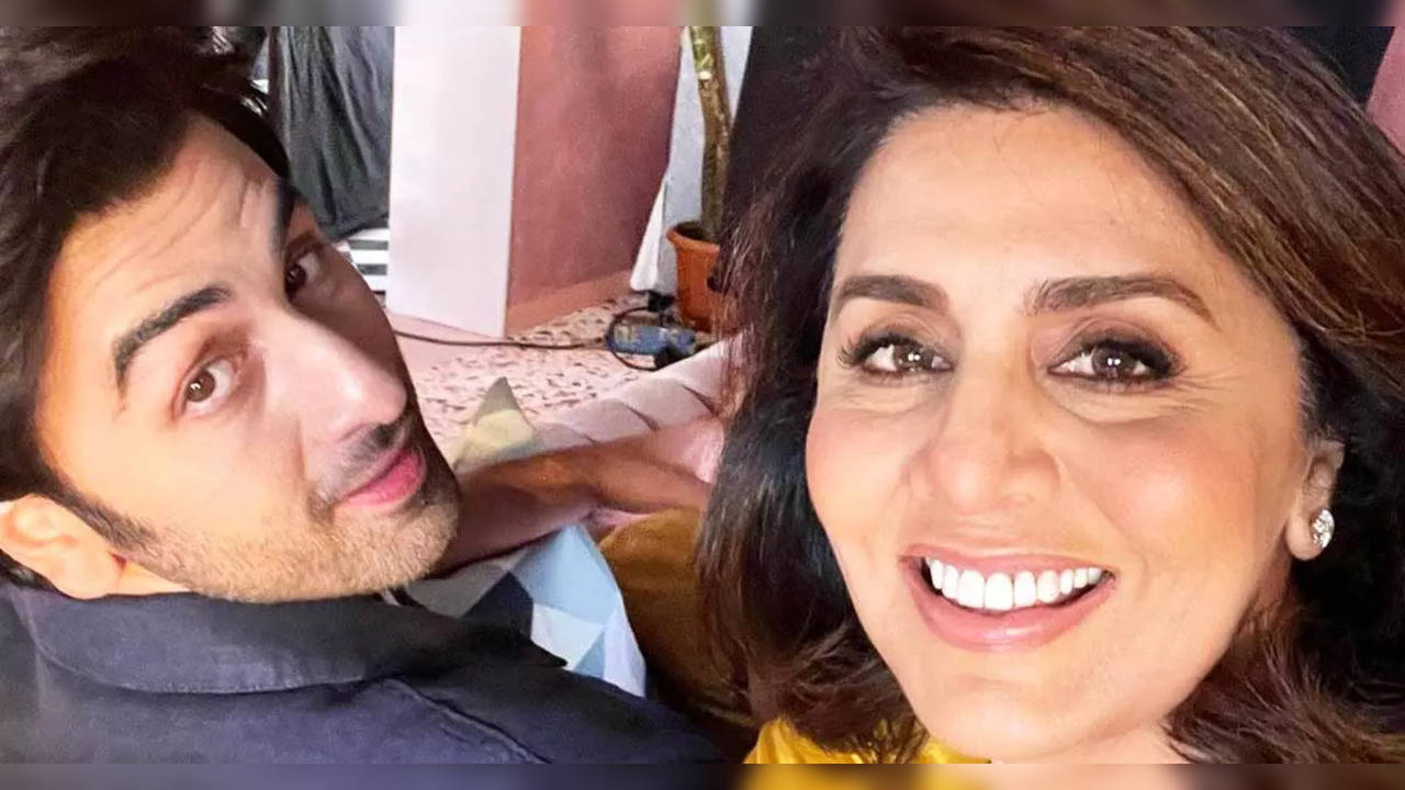 Raha Badhiya Hai! Neetu Kapoor Talks To Paps About Granddaughter, Ranbir Kapoor In Viral Video