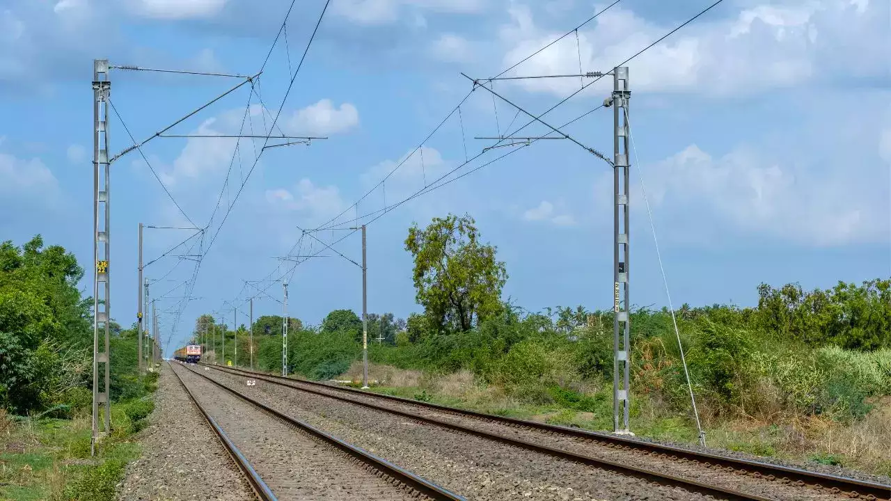 Varanasi: Husband Hugs Wife to Calm Her After Fight, Both Run Over By Train  | India News, Times Now