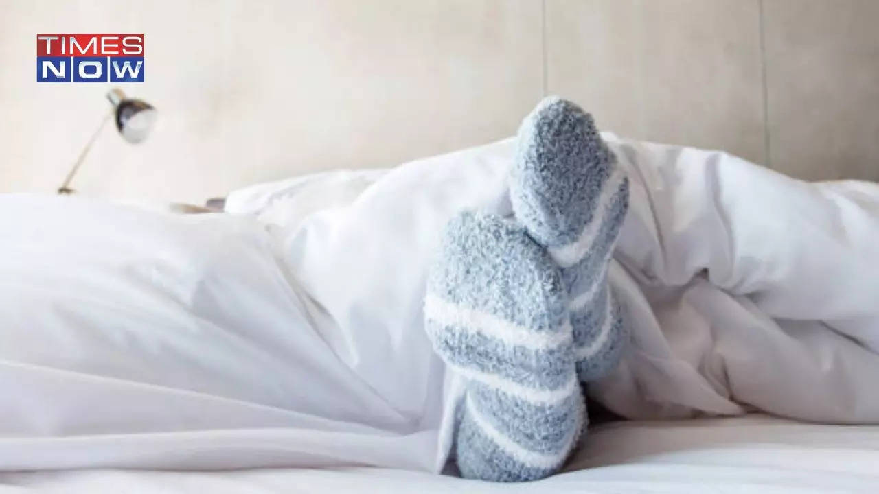 Sleeping With Socks On: Can It Help You Sleep?