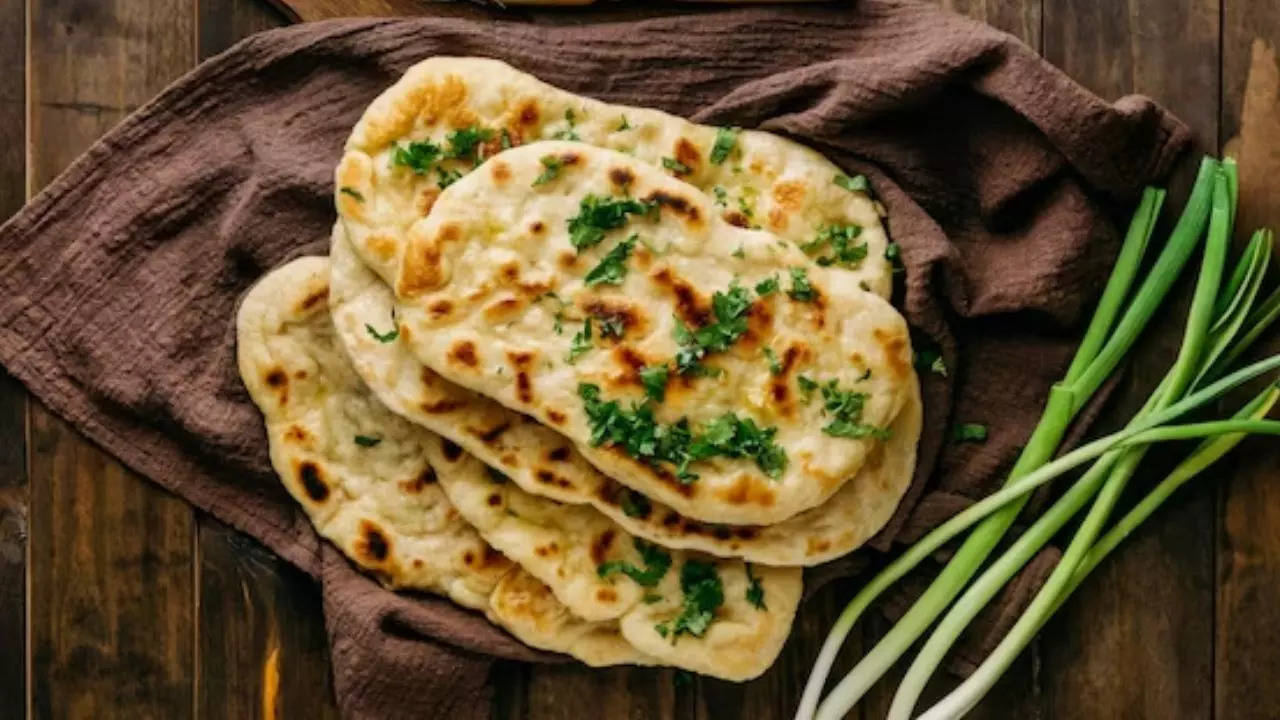 Moringa Paratha Recipe