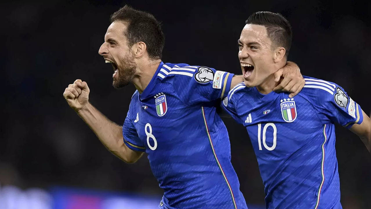 Italy beat Malta 4-0