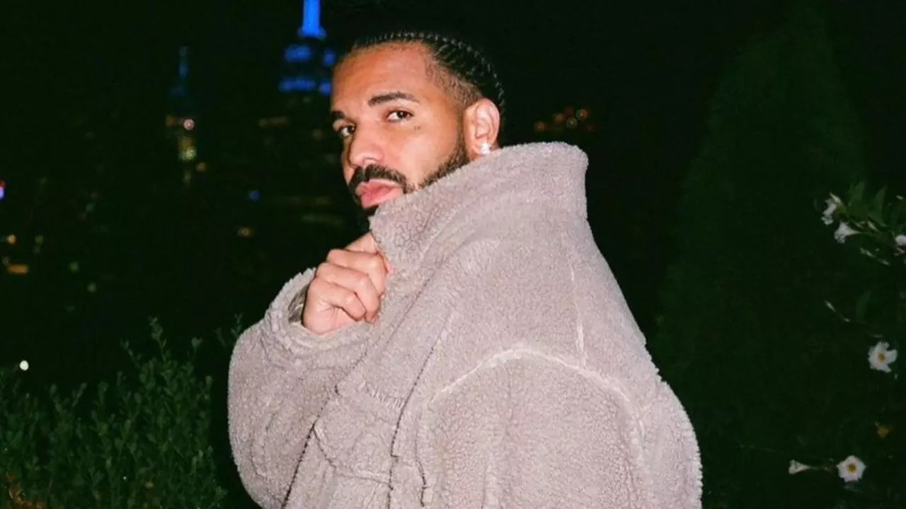 Drake Slams Music Journalist Who Says She Doesn’t Listen To Him Anymore, Asks 'Who Is This?'