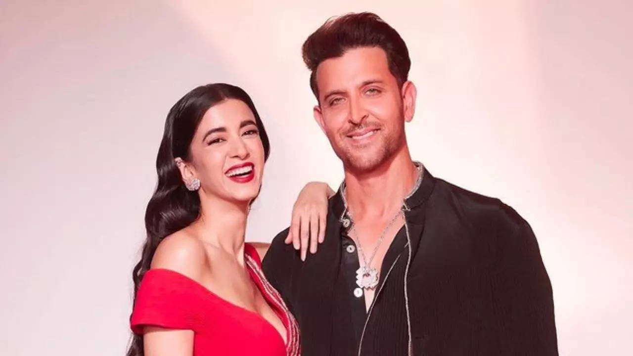 Hrithik Roshan REACTS To Girlfriend Saba Azad's Dance Video That Triggered MASSIVE Trolling