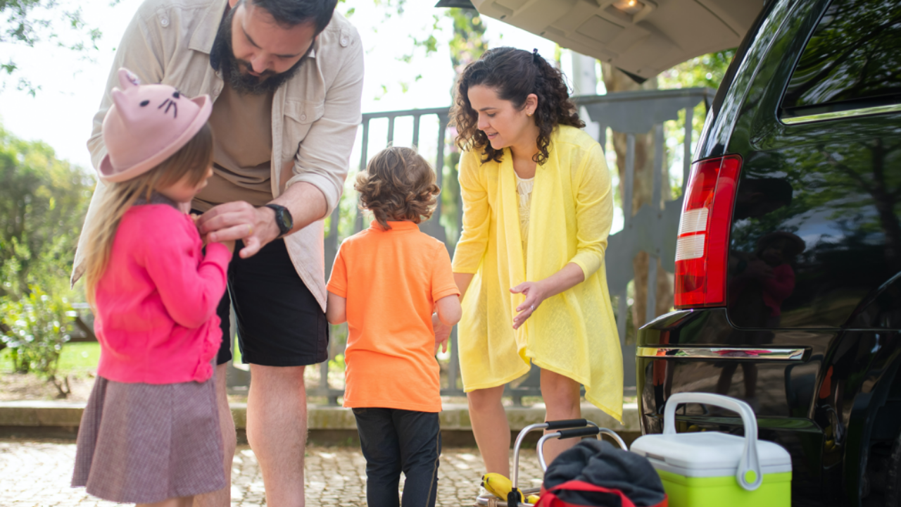 Expert shares various medications to carry on a vacation with your child. Pic Credit: Pexels