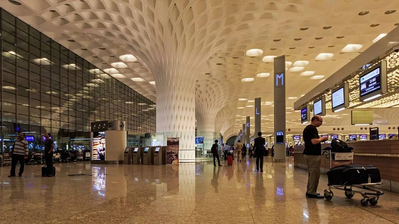 Mumbai Airport Shut Down