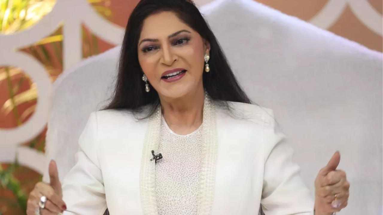 6 Iconic Moments From Rendezvous With Simi Garewal | Hindi News, Times Now