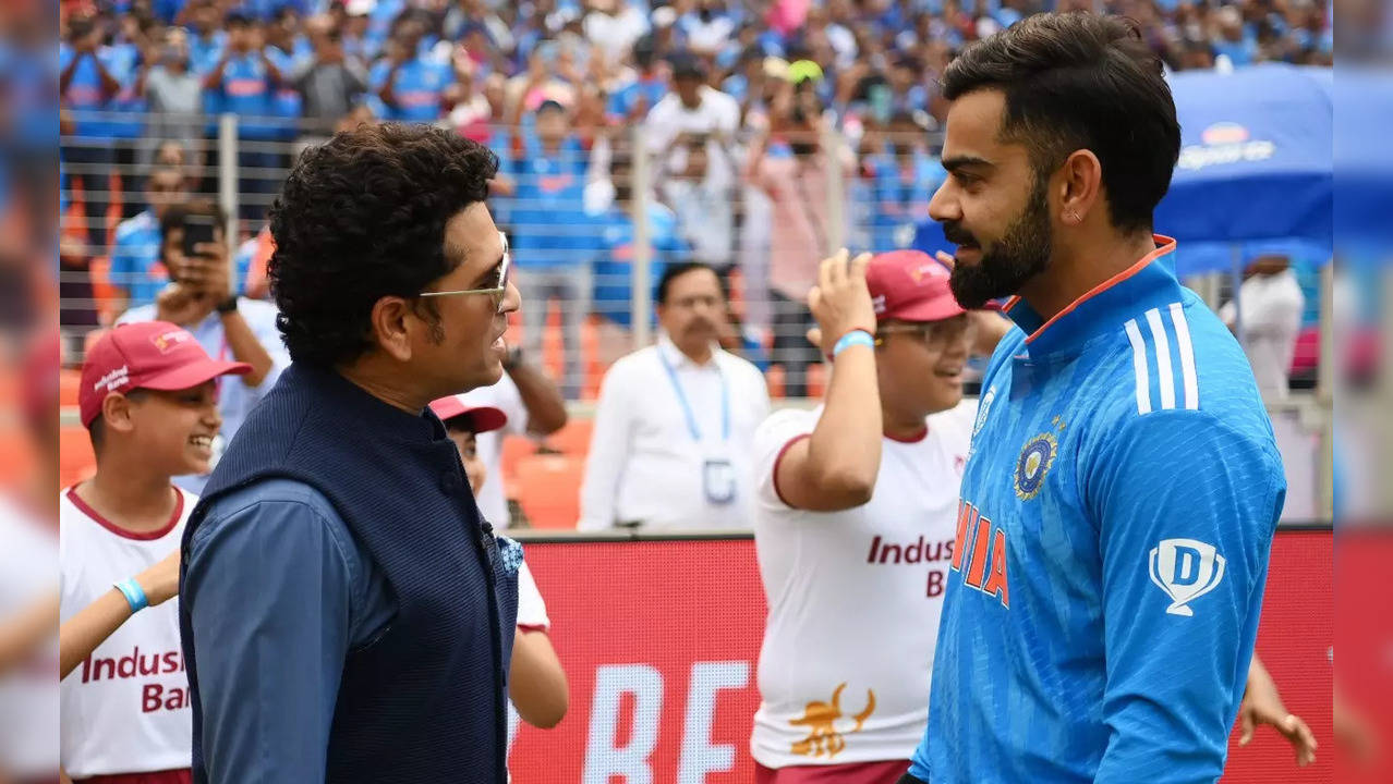 Virat Kohli needs 77 runs to break Sachin Tendulkar's world record of scoring fastest 26000 runs in international cricket