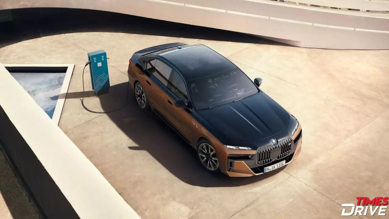 BMW i7 And BMW 740d M Sport Officially Launched In India