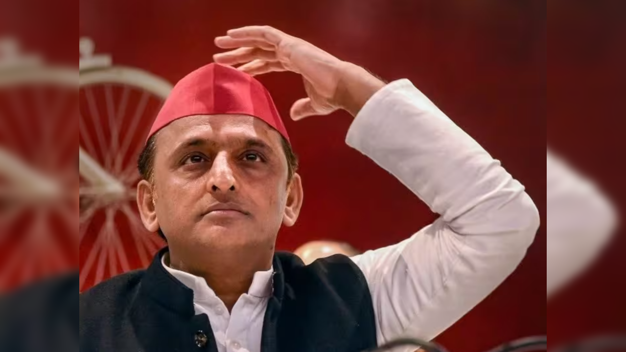 Akhilesh Yadav signals rethink on joining hands with the Congress for the Lok Sabha polls.