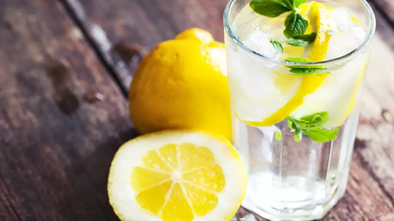 Do not eat lemon with these 5 foods