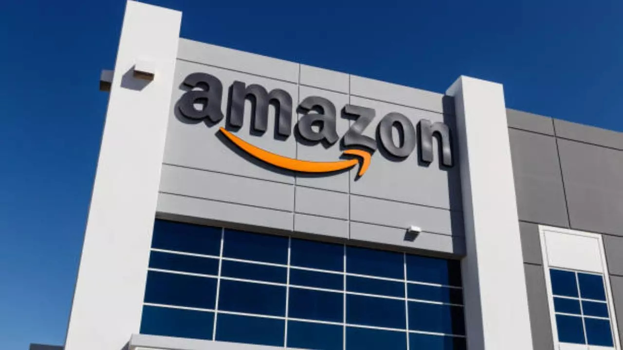 Amazon Gives Managers Power Fire Employees Who Violate THIS Policy