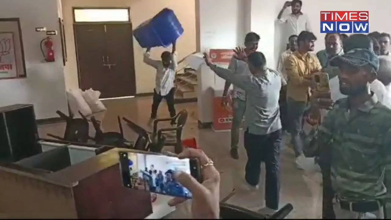 Unhappy Over Ticket Distribution, Rajasthan BJP Workers Ransack Party’s Rajasmand Office; 4 Suspended | VIDEO