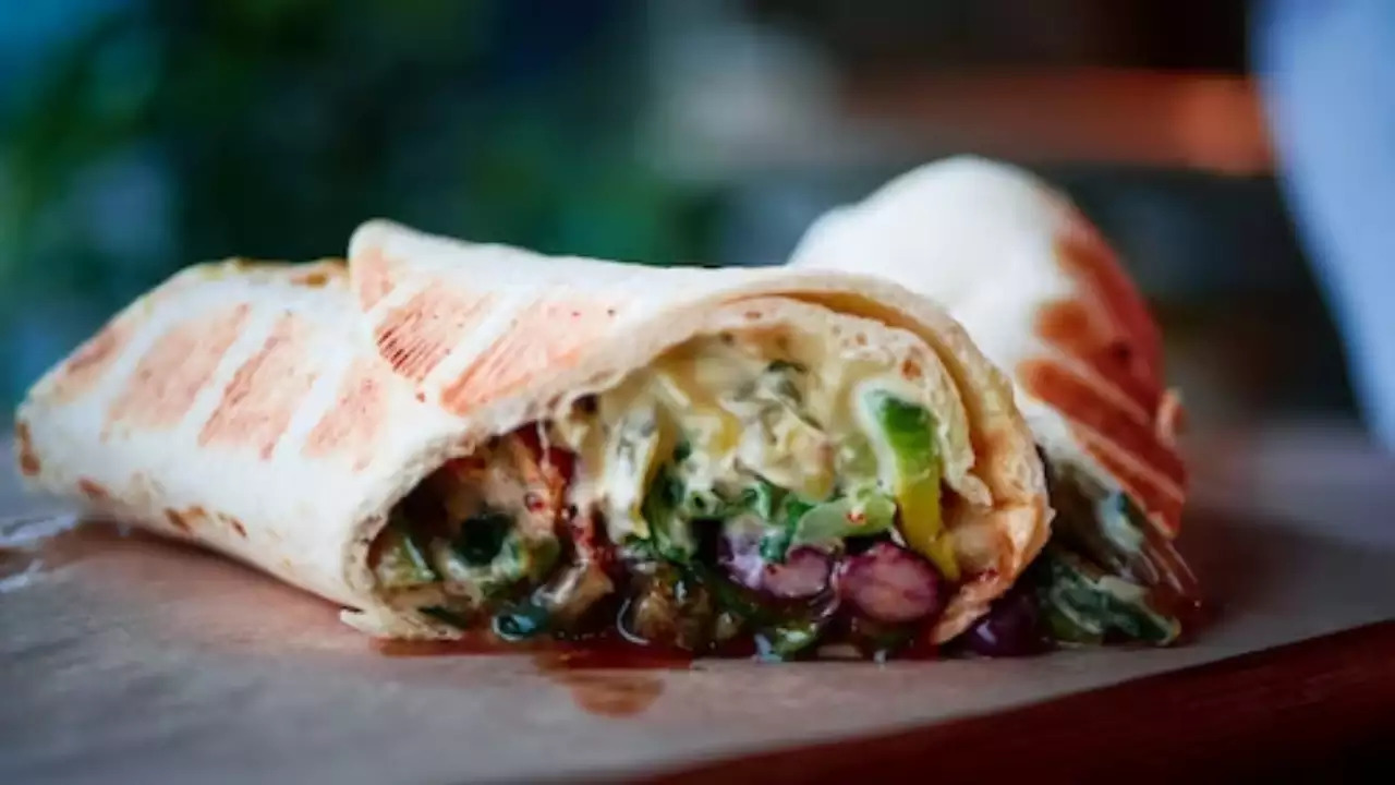 Kerala Man Dies Of 'Suspected Food Poisoning' After Eating Shawarma ...