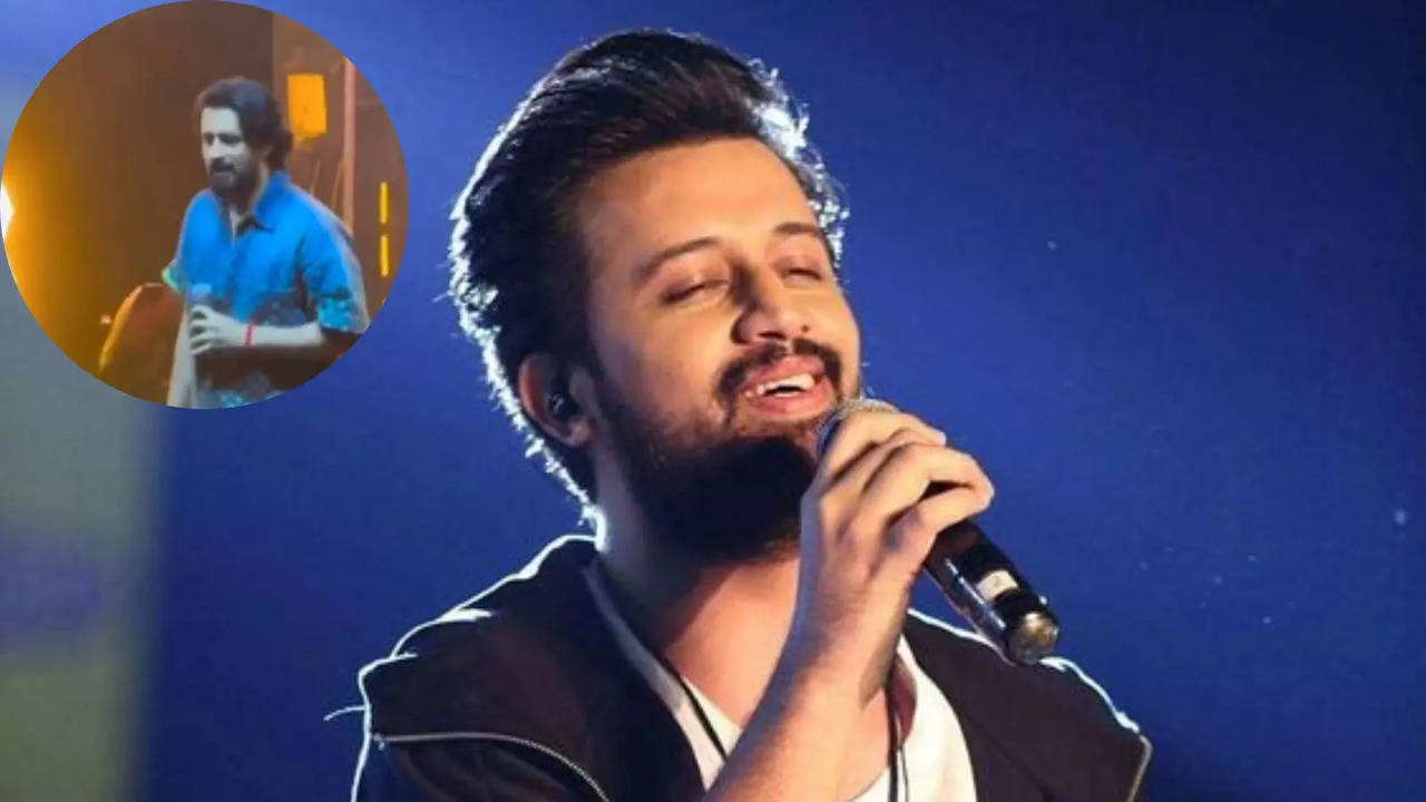 Atif Aslam Schools Fan For Throwing Money At Him Mid-Concert: My Friend, Donate This