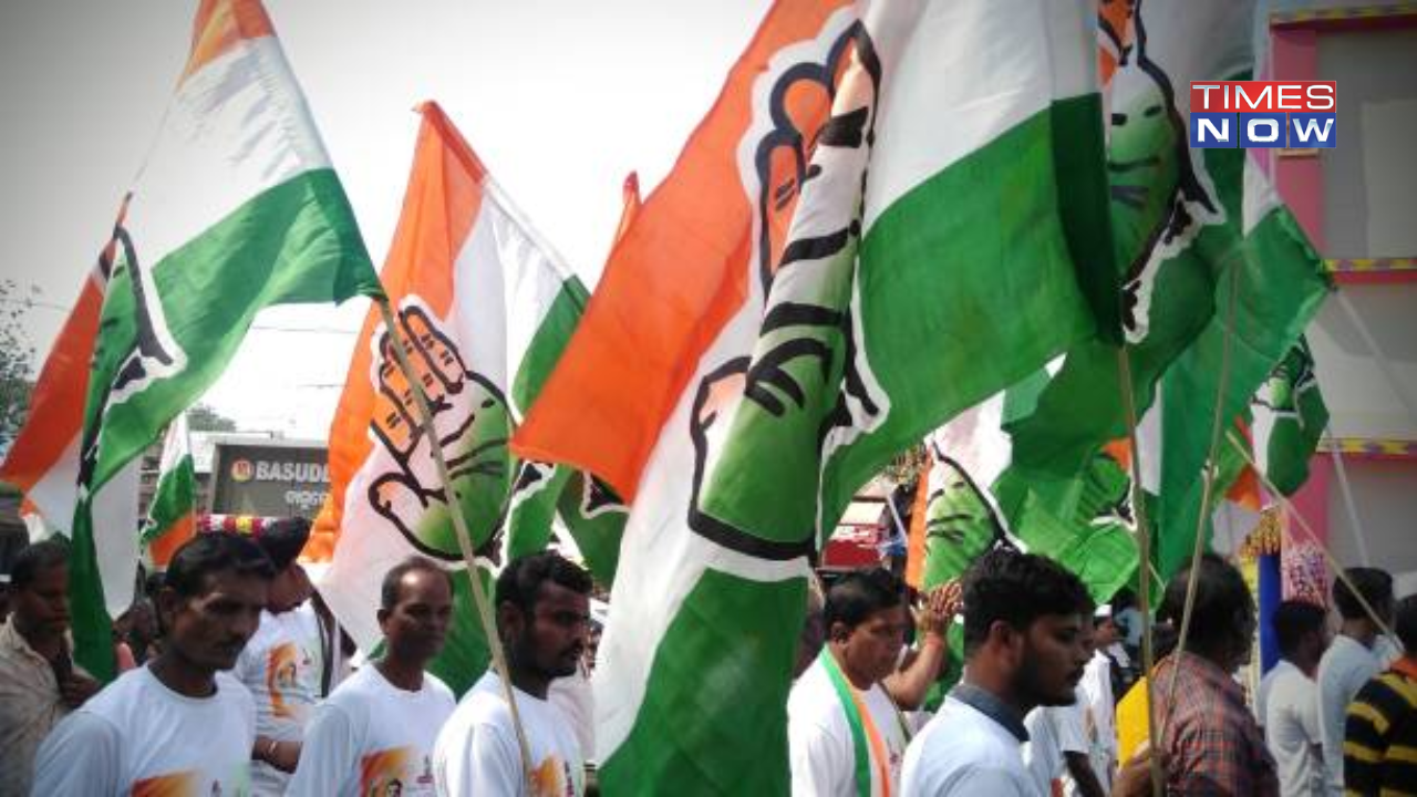 BJP Offering 50 Crores, Ministerial Berth to 'Destabilise' Karnataka Government: Congress MLA