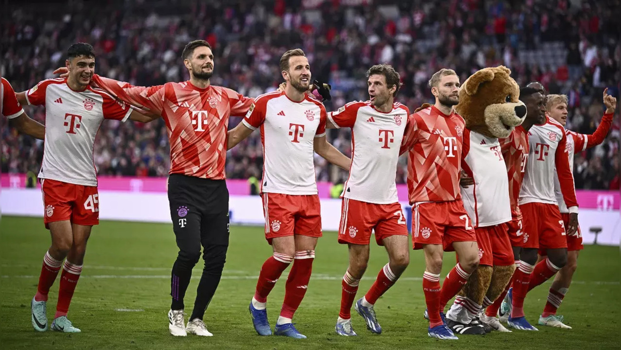 Bayern Munich beat Darmstadt 8-0 in Bundesliga