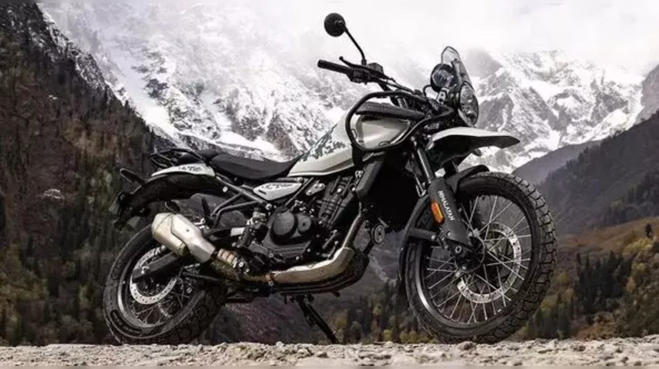 Royal Enfield Himalayan 452 Poses in New Official Images Ahead of November Launch