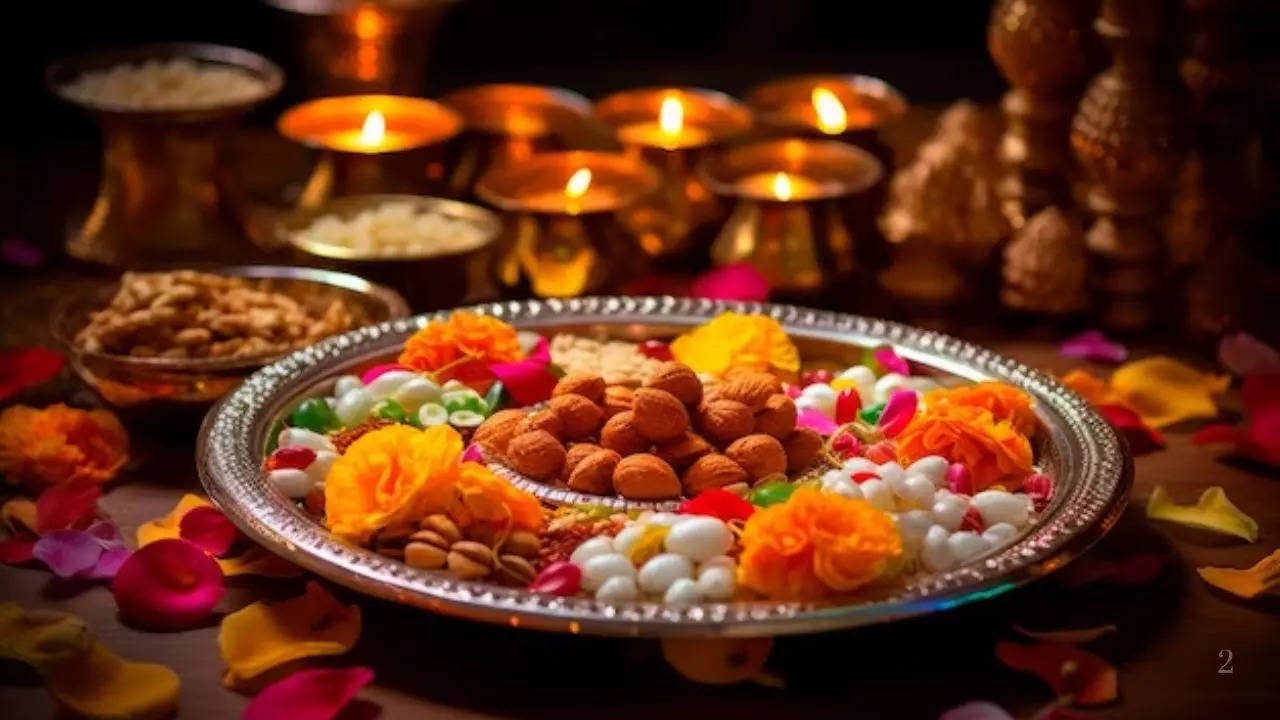 Karwa Chauth Puja Vrat Katha Read The Entire Katha In Hindi and