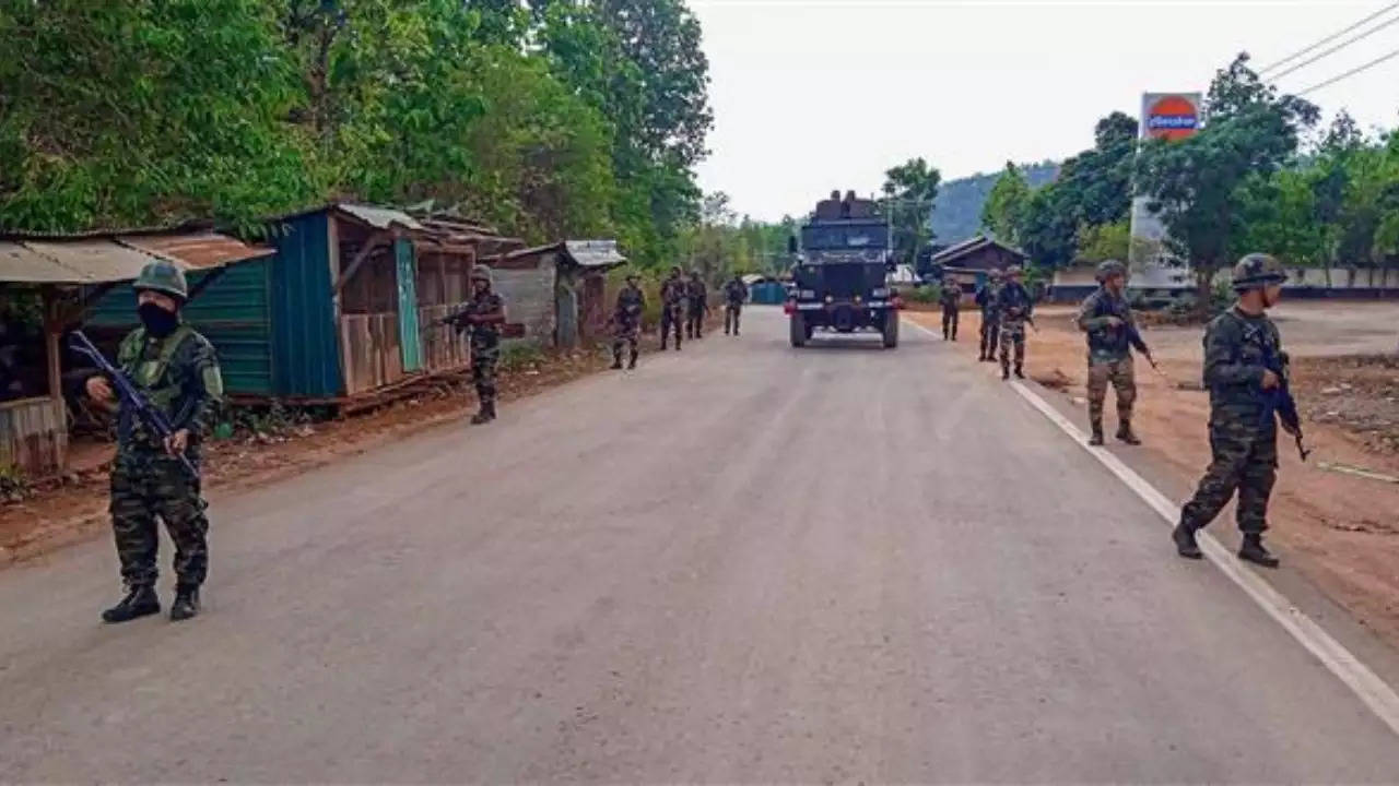 Armed Militants Ambush Manipur Police Commandos Following Senior Cop's Assassination; 3 Officers Injured