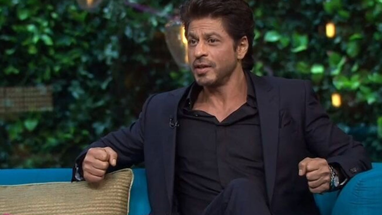 All Times King Khan Shocked Karan Johar With Witty Comebacks On Koffee With Karan