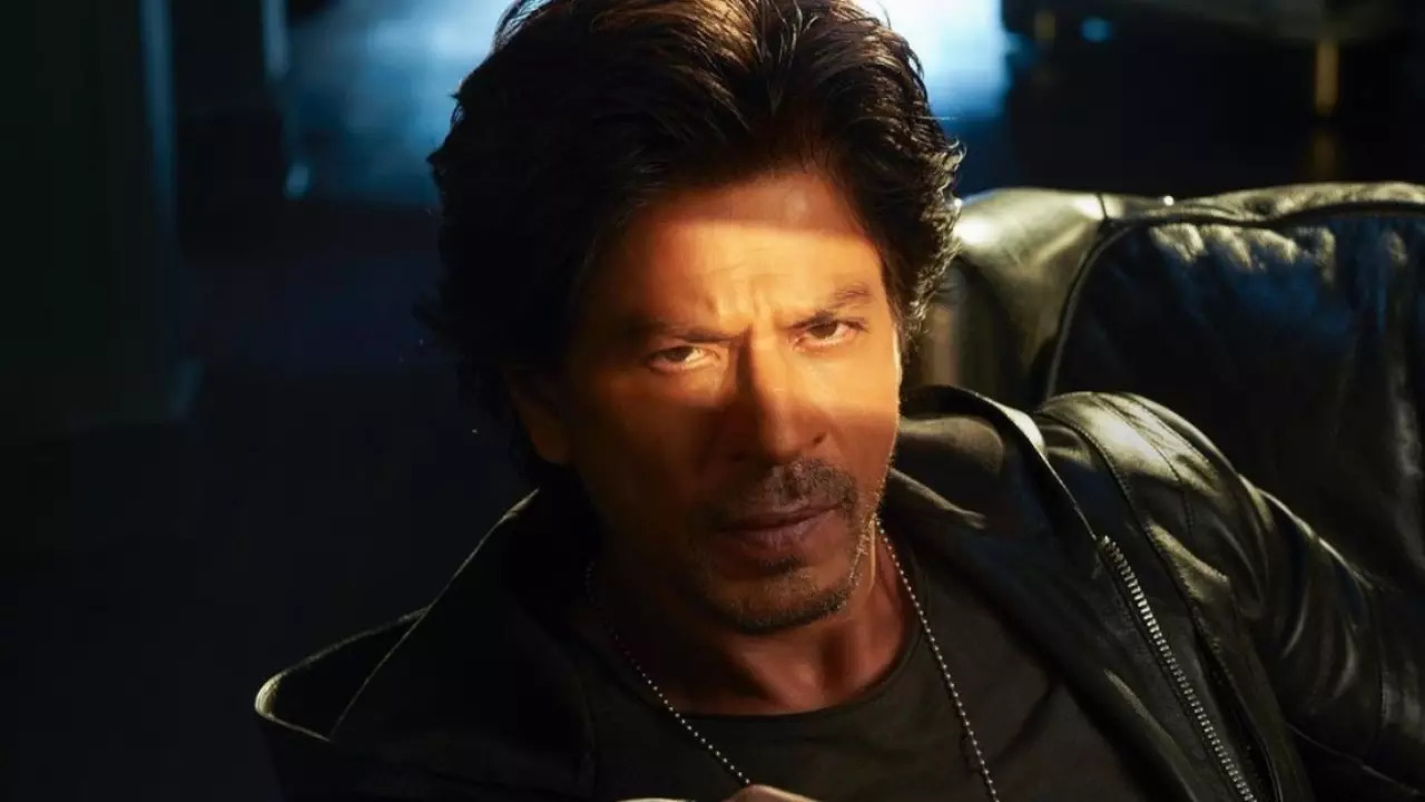 Shah Rukh Khan’s Dunki Will DOMINATE Box Office! Predicts Astrologer On King Khan’s Birthday