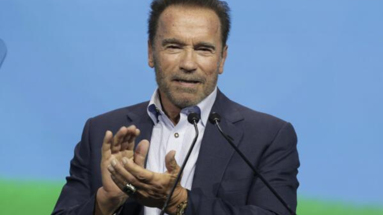 Arnold Schwarzenegger sued by cyclist he hit with SUV - Los Angeles Times