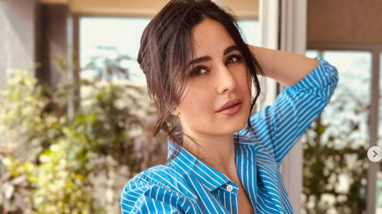 'We See The Bump'! Katrina Kaif's Baggy Denim Look Makes Netizens Wonder If Tiger 3 Star Is Hiding Pregnancy