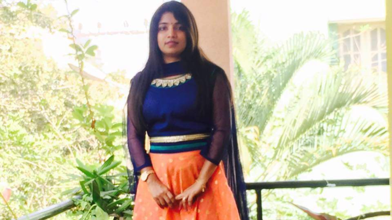 Karnataka Govt Female Official Murdered At Her Residence In Bengaluru