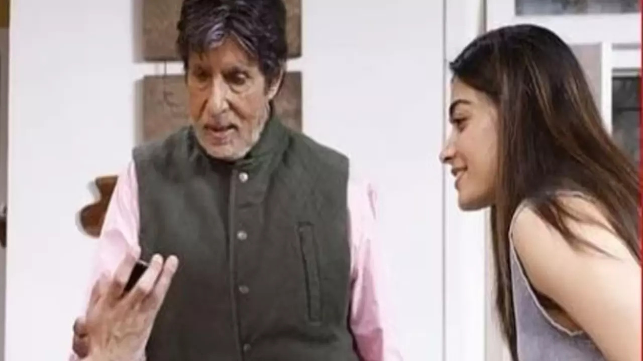 Amitabh Bachchan REACTS To Rashmika Mandanna's Viral Morphed Video, Writes 'This Is A Strong Case For Legal'