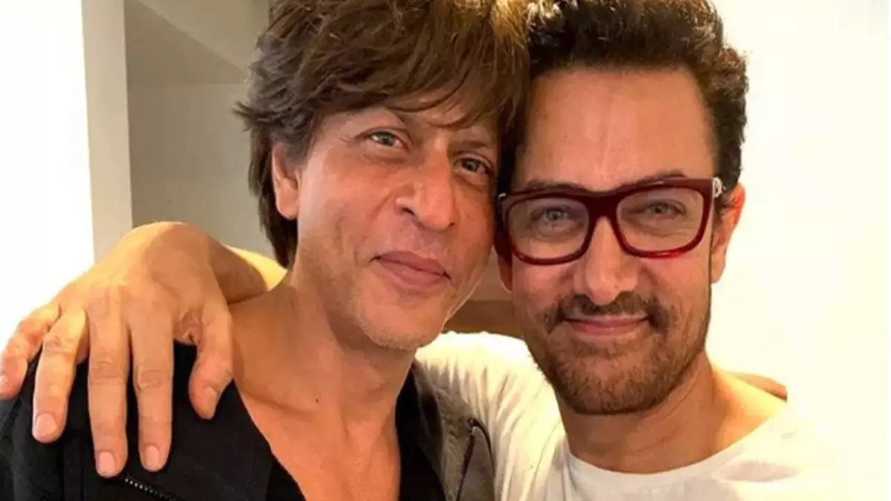 1280px x 720px - EXCL! Aamir Khan Charged Rs 25 Lakh For Ad Which Shah Rukh Khan Agreed To  Do For Rs 6 Lakh, Reveals Prahlad Kakkar | Hindi News, Times Now