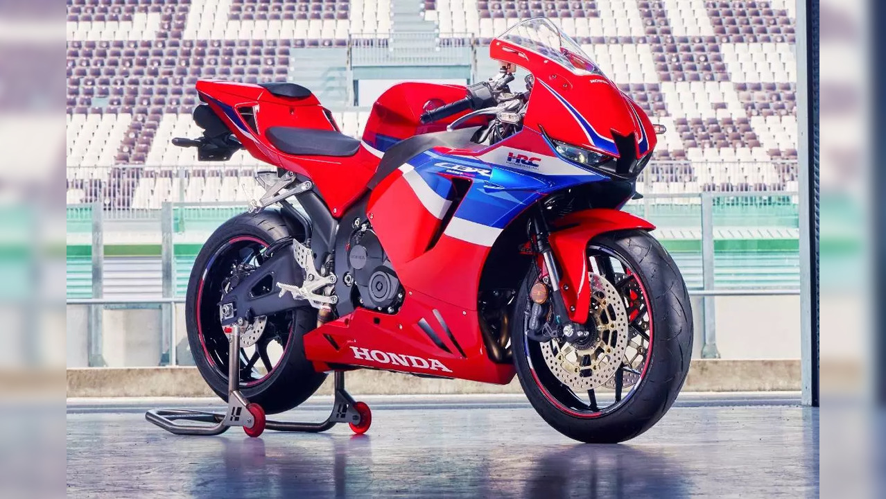 ​Honda CBR600RR: The Legendary Honda Supersport marks a return at the EICMA 2023. ​