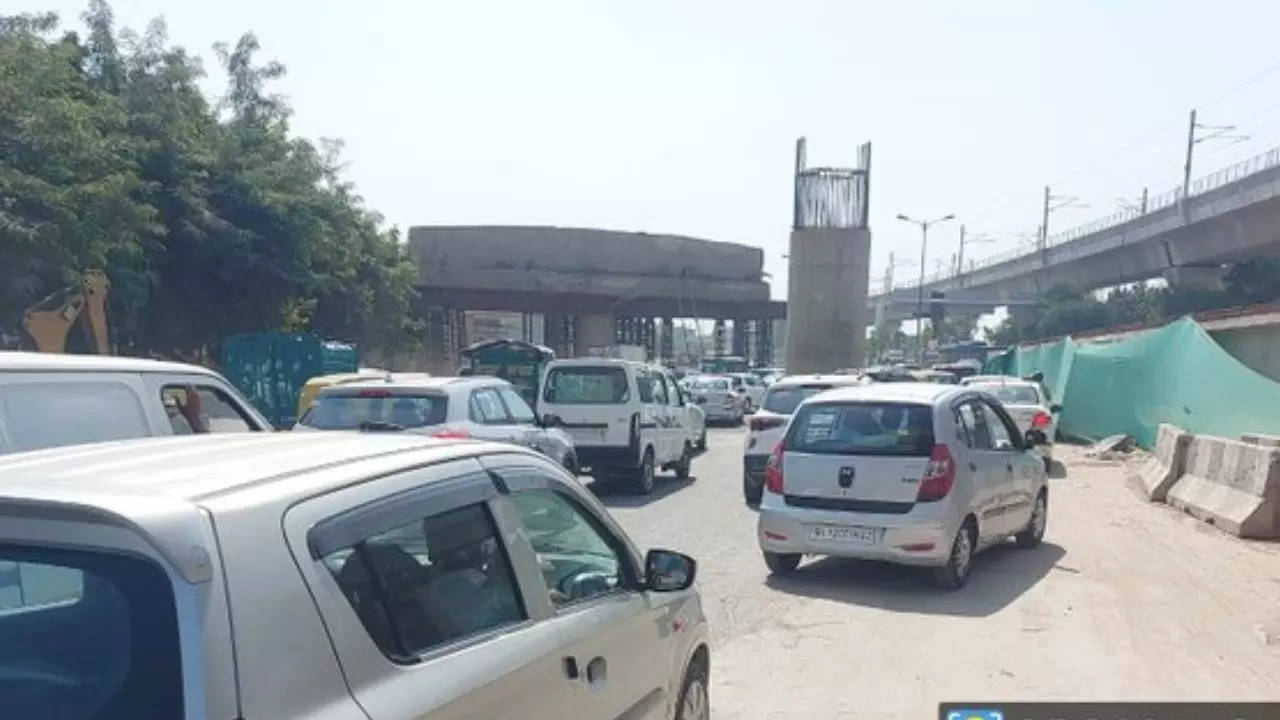 traffic-punjabi bagh