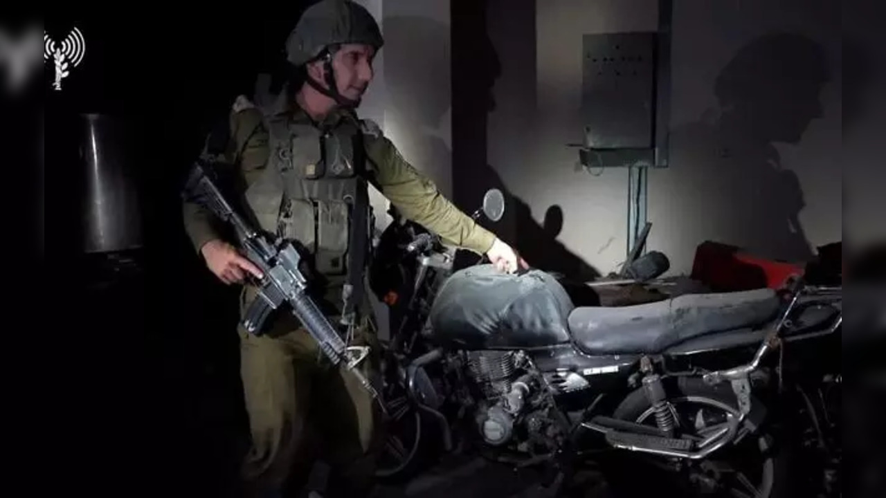 hagari-bike-Rantisi Hospital Basement Hamas hideout Hostages held.