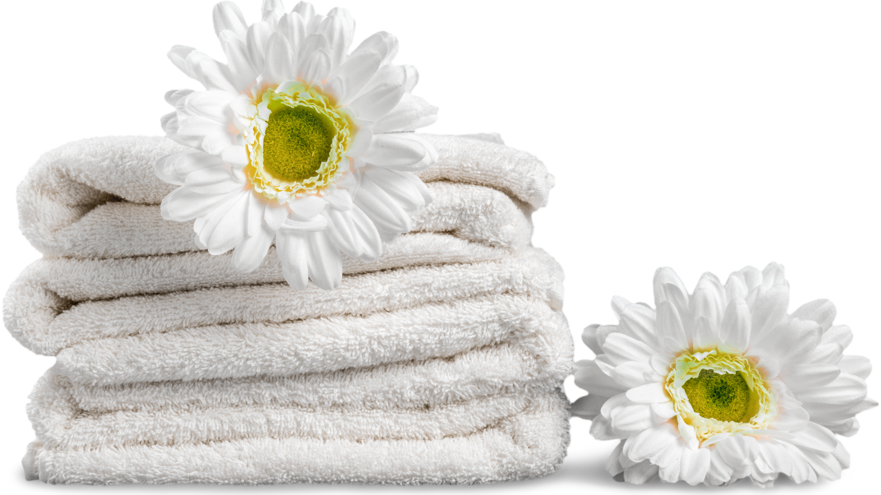 Know tips and tricks to make your towels soft and fluffy. Pic Credit: Canva