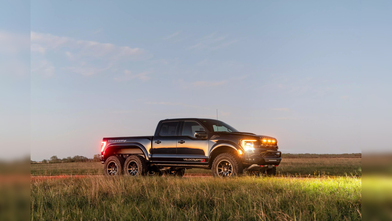 Hennessey VelociRaptoR 6X6 004