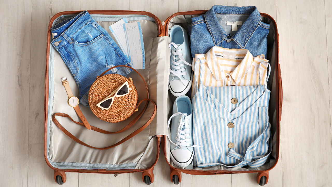 8 Smart Packing Hacks To Travel Without Any Hassle